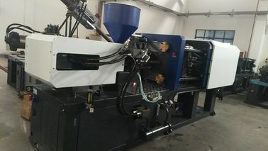 Maßgeschneiderte automatische Spritzgussmaschine für die Herstellung von Eierkartons aus Kunststoff