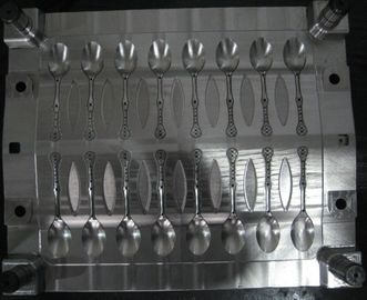 Dauerhafte Plastikspritzen-Maschine für Wegwerflöffel Fook-Messer