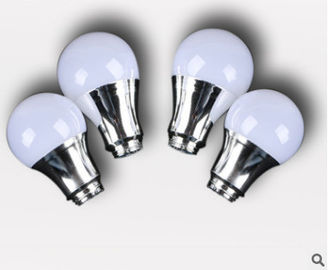 Kundenspezifische Plastikformteil-Spritzen-Formen für Plastik-LED-Lampen-Abdeckung