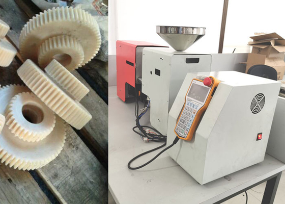 Tonne Mini Injection Molding Machines 12/Spannkraft Spritzen ISO9001 überschritt